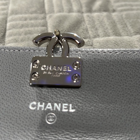 Chanel card holder - Picture 2 of 10